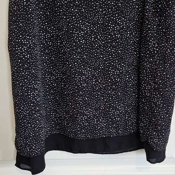Paper Crane Black White Spotted Cami Blouse Women's Size Medium - Picture 3 of 8